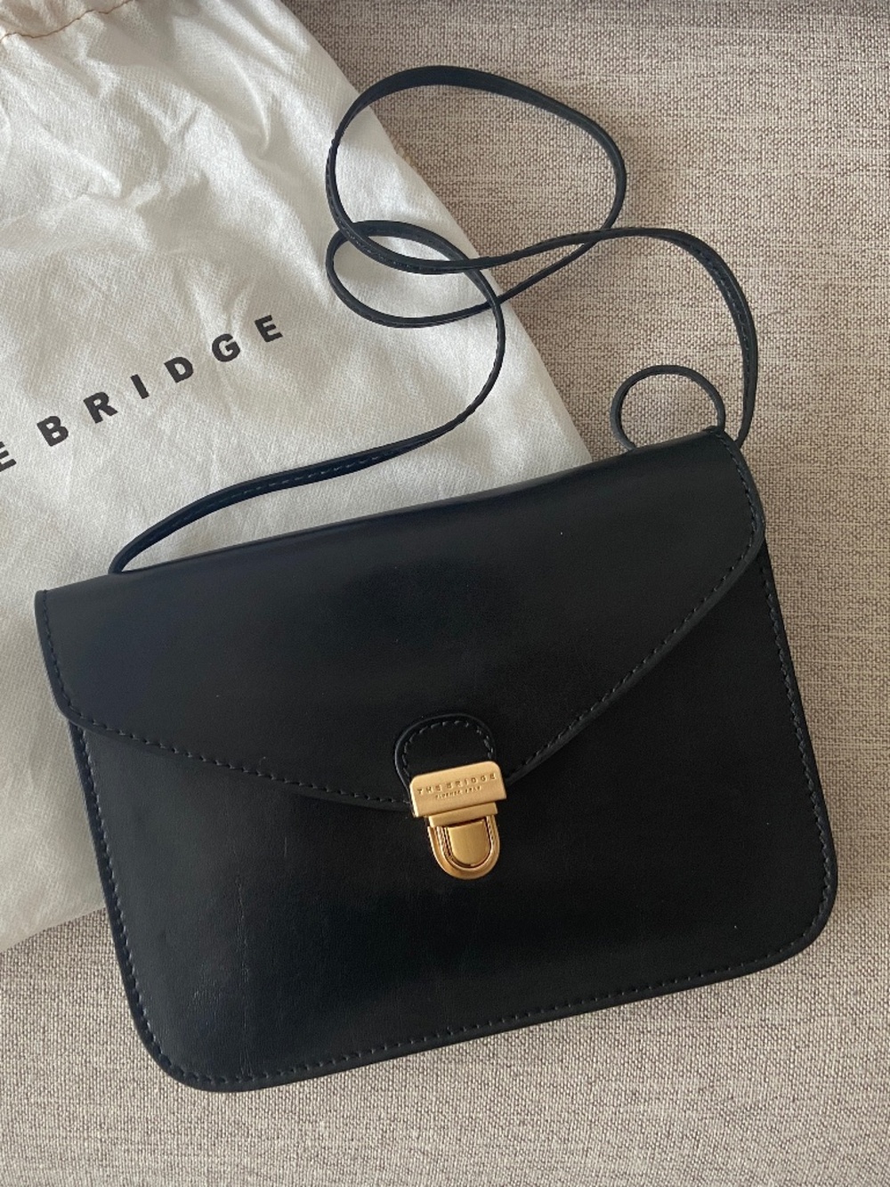 The Bridge Rustici Piatta Leather Crossbody Bag - Black/Gold